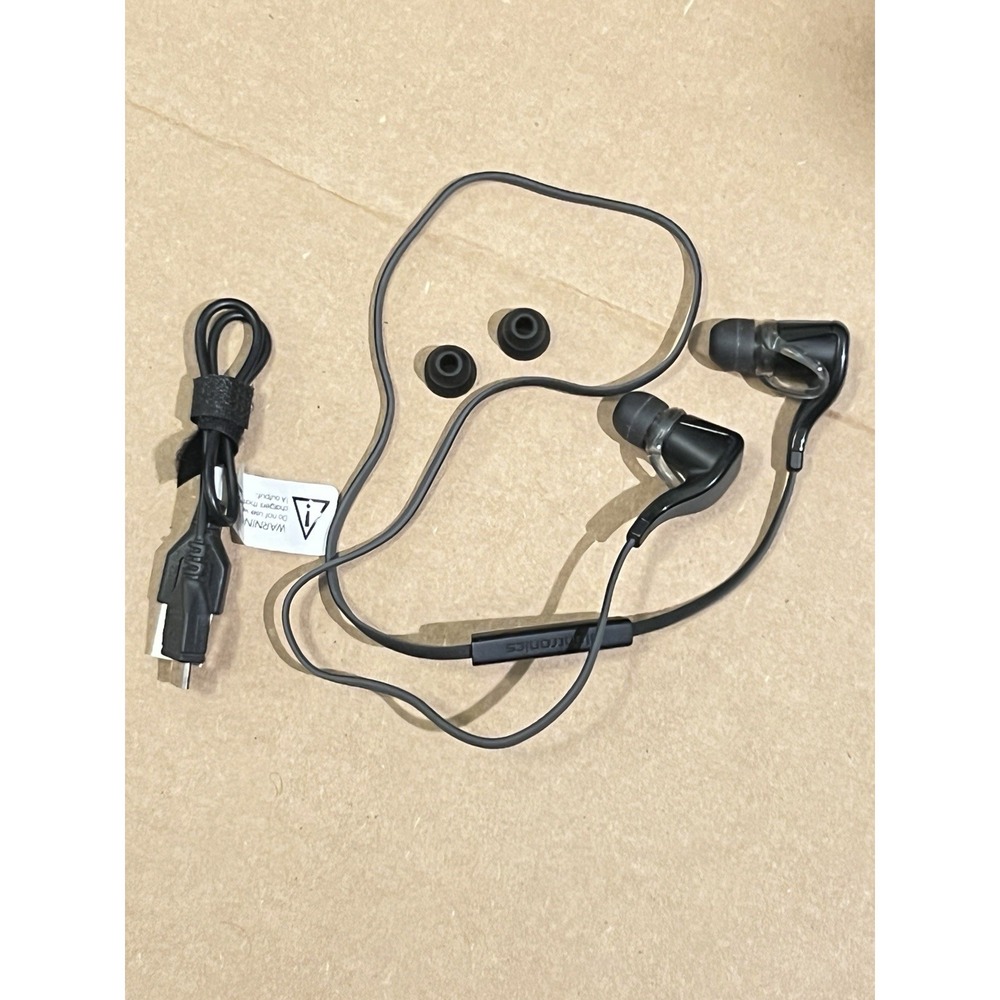 Plantronics BackBeat FIT Wireless Bluetooth Sport Earbuds Black w/ USB TESTED